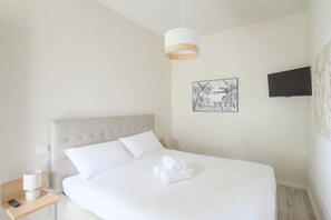 1 bedroom, iron/ironing board
