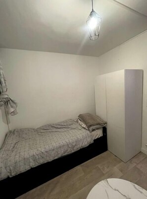 1 Schlafzimmer