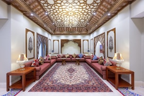 Grand Suite, 1 King Bed | Living area - Hilton Garden Inn Al Khobar King Fahd Causeway (Al Khobar)