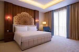 In-room safe, iron/ironing board, free cots/infant beds, rollaway beds