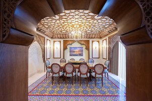 Grand Suite, 1 King Bed | In-room dining