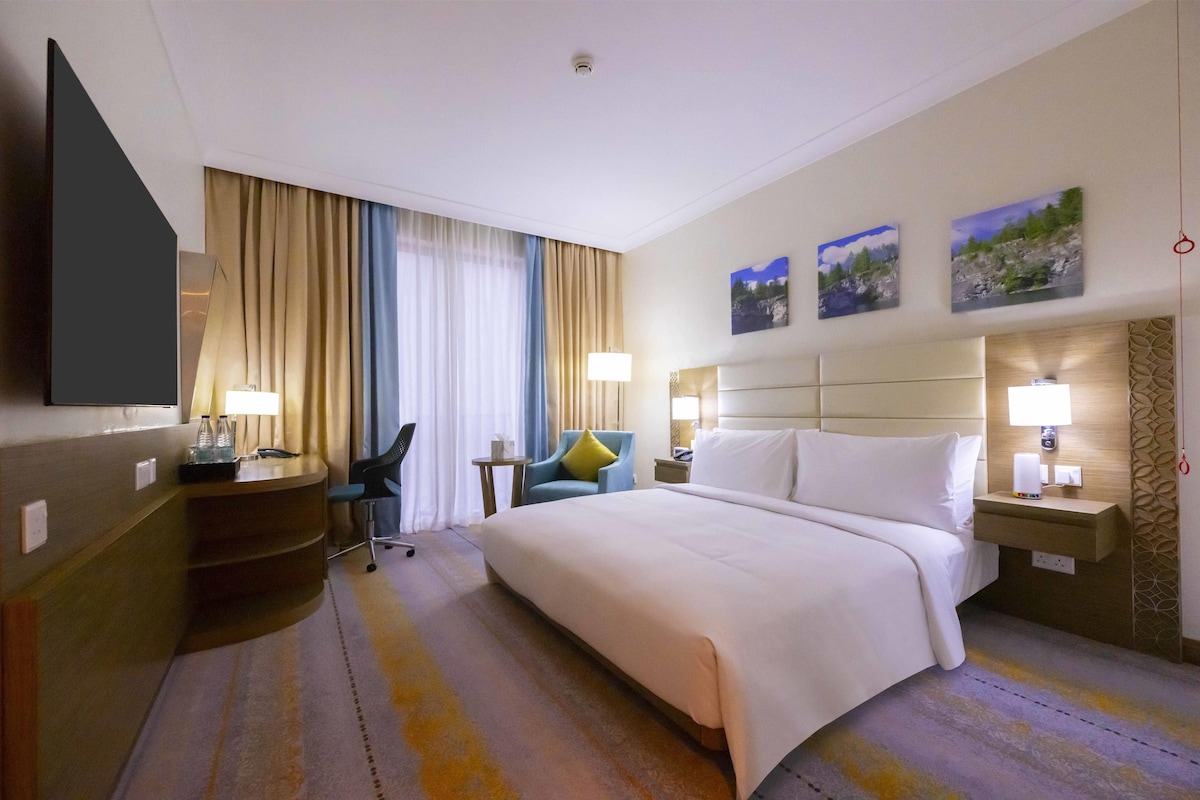 In-room safe, soundproofing, iron/ironing board, free cots/infant beds
