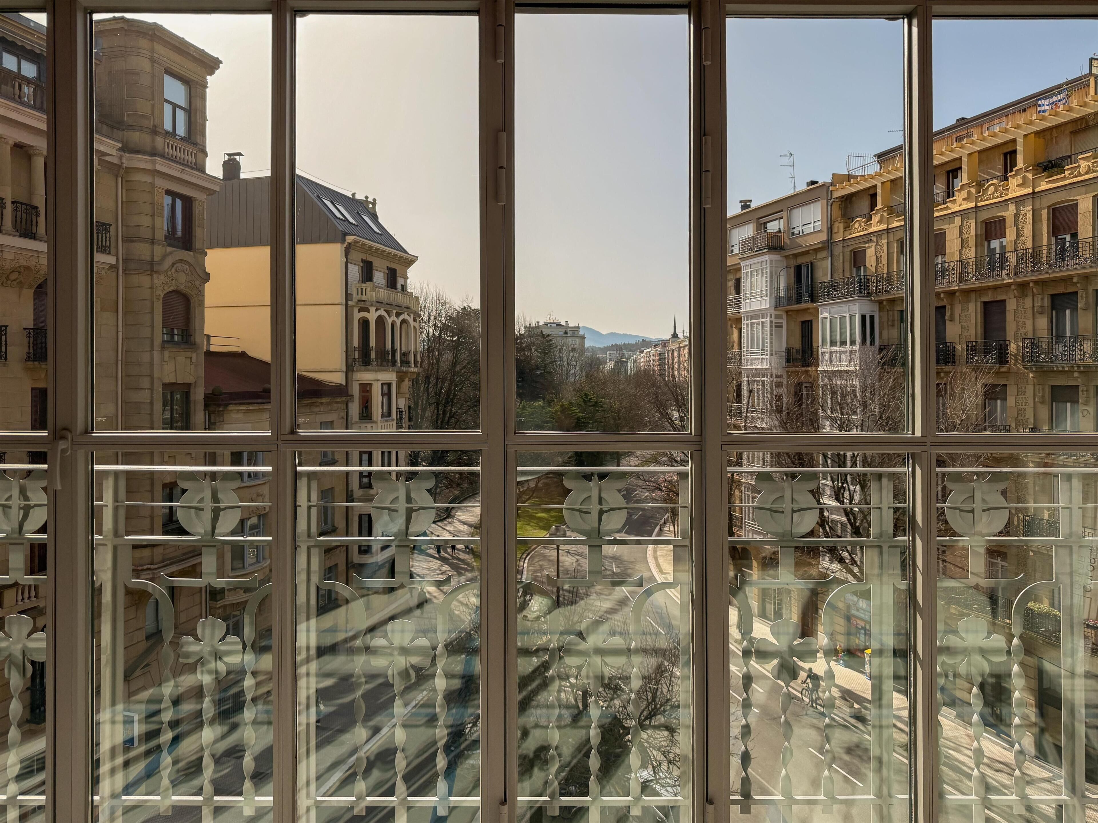 Suite, 1 cama de matrimonio grande (Front Box) | Vistas desde la habitación