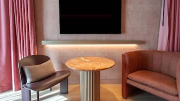 Televisión LED de 55 pulgadas con canales por cable