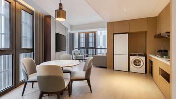 Apartment, 2 Bedrooms | Free WiFi