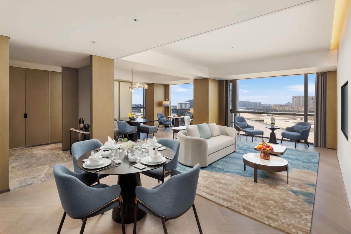 Suite, 1 King Bed (Ambassador) | Premium bedding, down duvets, minibar, in-room safe