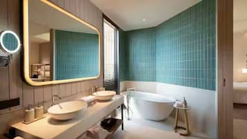 Deluxe-Zimmer, 1 King-Bett, Balkon (View) | Badezimmer