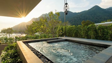 Premium Duplex, 1 King Bed, Terrace | View from room