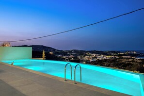2 outdoor pools, pool loungers - Majo Luxury Villas Panoramic Sea View  (Malevizi)