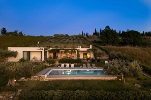 Pool - Prestigious Villa with pool near Menfi Portopalo - 3 bedrooms; 2 bathrooms (Menfi)