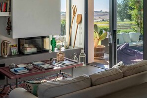 Living area - Prestigious Villa with pool near Menfi Portopalo - 3 bedrooms; 2 bathrooms (Menfi)