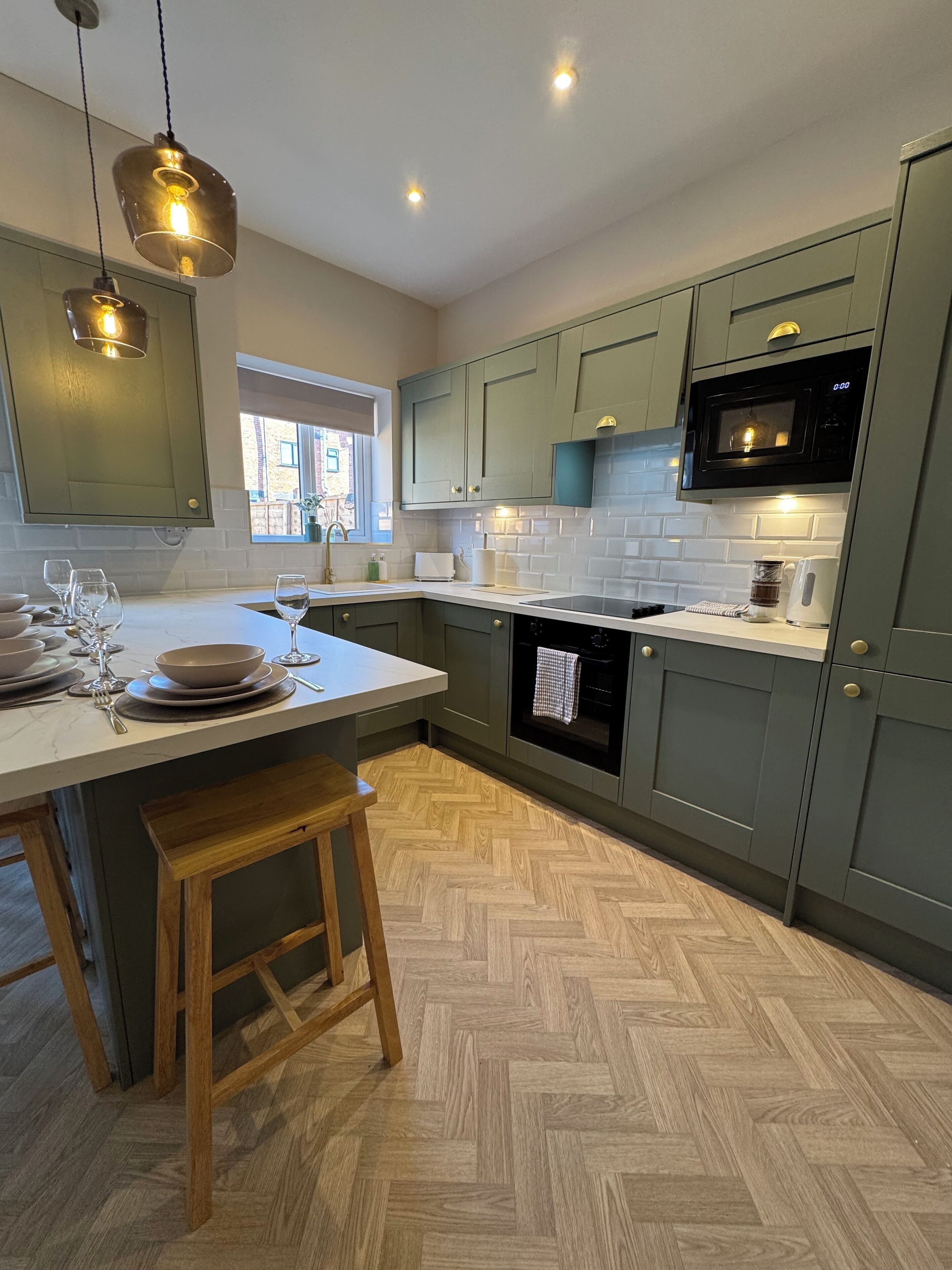 Microwave, oven, dishwasher