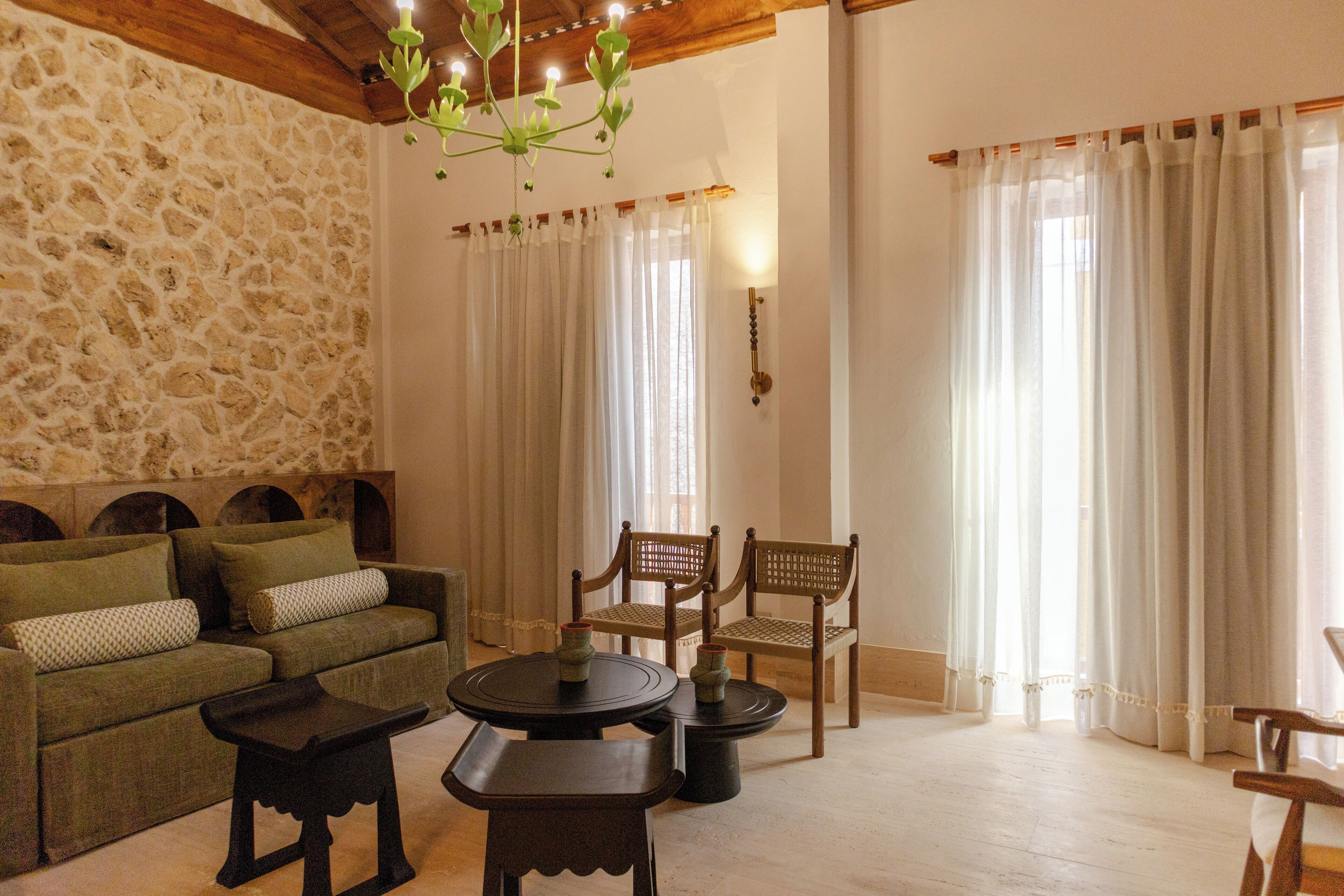 Suíte, 1 cama King | Área de estar