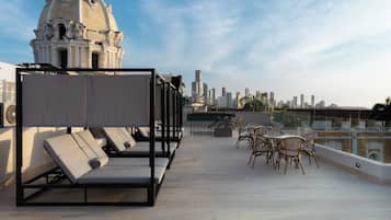 Sun deck