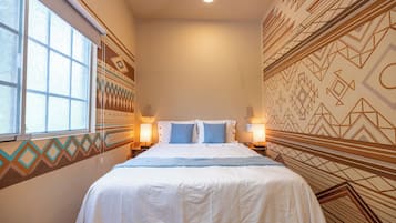 Caja fuerte, escritorio, tabla de planchar con plancha y wifi gratis