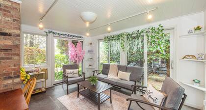 Spacious 5-Bedroom 6 Bed House In Gorgeous Upper Montclair with AC, Theater Room