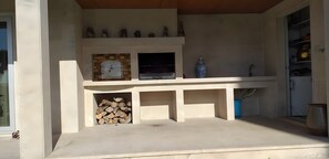 Property grounds - Room 'Suite Com Vista Da Piscina' with Mountain View, Shared Pool and Wi-Fi (Belinho)