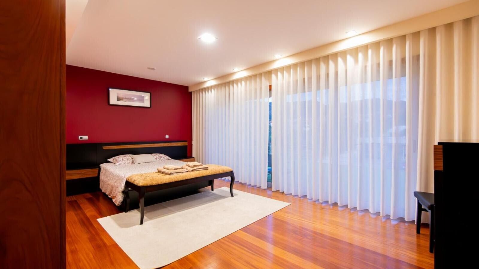 アイロン / アイロン台、WiFi、ベッドシーツ