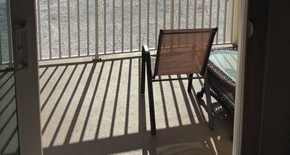 2-bedroom condo on lovely Indian Rocks Beach with AC