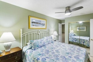2 bedrooms, iron/ironing board, WiFi, bed sheets