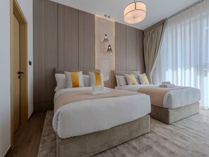 2 bedrooms, iron/ironing board, WiFi, bed sheets - 2BR Hideaway Near Circle Mall | Pool & Sauna (Dubai)