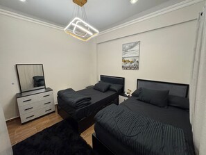 Fer et planche à repasser, Wi-Fi, draps fournis