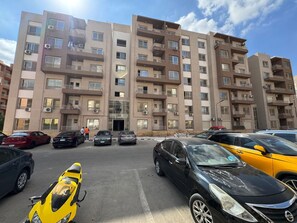 Exterior - Luxury diamond apartment in wesal compound (Cairo Governorate)