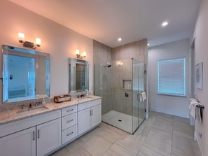 Hair dryer, towels, soap, shampoo - Spacious Beach Getaway with Ocean Views (Flagler Beach)