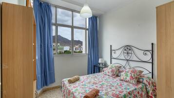 2 slaapkamers, wifi, beddengoed