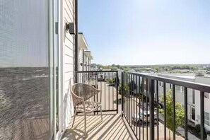 Property grounds - Music City • 10 Min to Down Town • Rooftop Views (Nashville)
