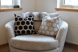 Living area - Seaside Nook- stylish stay by the sea (Anstruther)