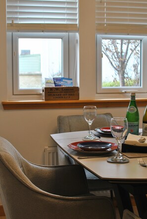 Dining - Seaside Nook- stylish stay by the sea (Anstruther)