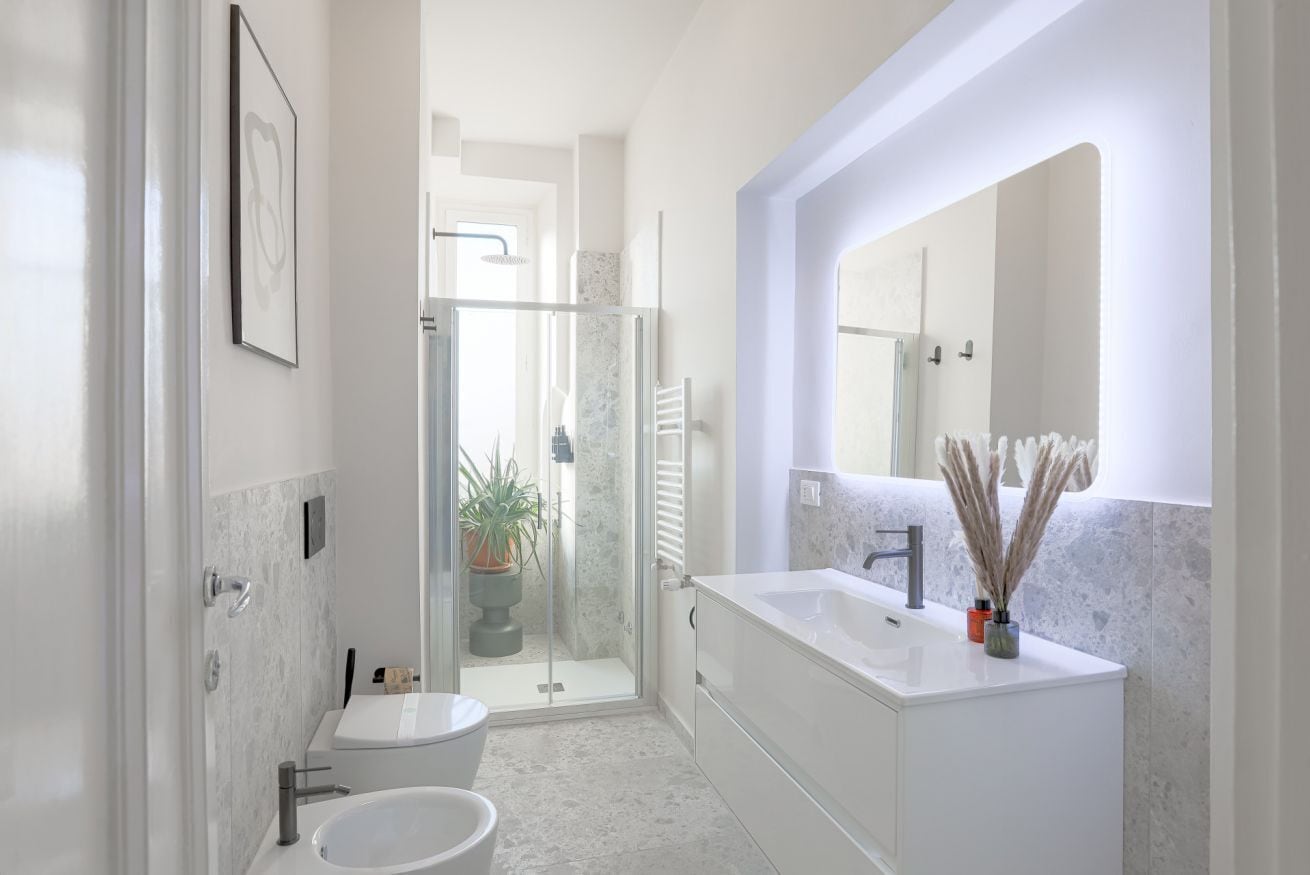 Dusche, Bidet