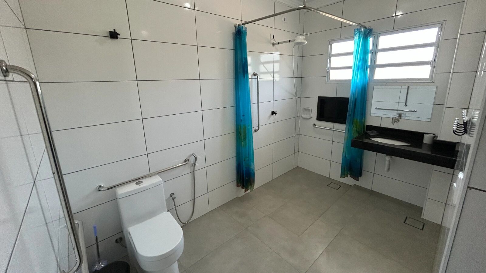 Habitación clásica | Baño | Ducha