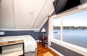 1 bedroom, free WiFi, bed sheets - Ocean View Room @ Beach Resort / Habitat *HOT TUB* (Cape Cod)