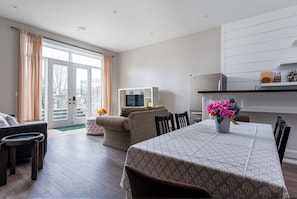 تلفزيون ذكي