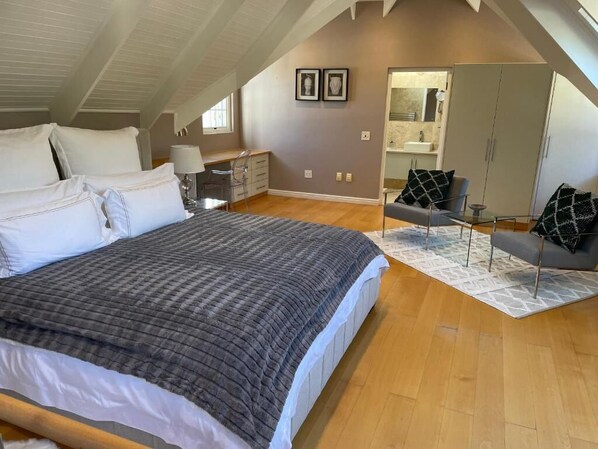 Luxury Duplex, Patio, Garden View | In-room safe, iron/ironing board (on request), WiFi (free) - Franschhoek Manor (Franschhoek)