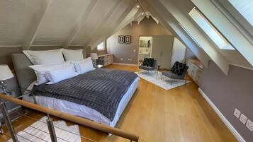 Coffres-forts dans les chambres, fer et planche Ă repasser