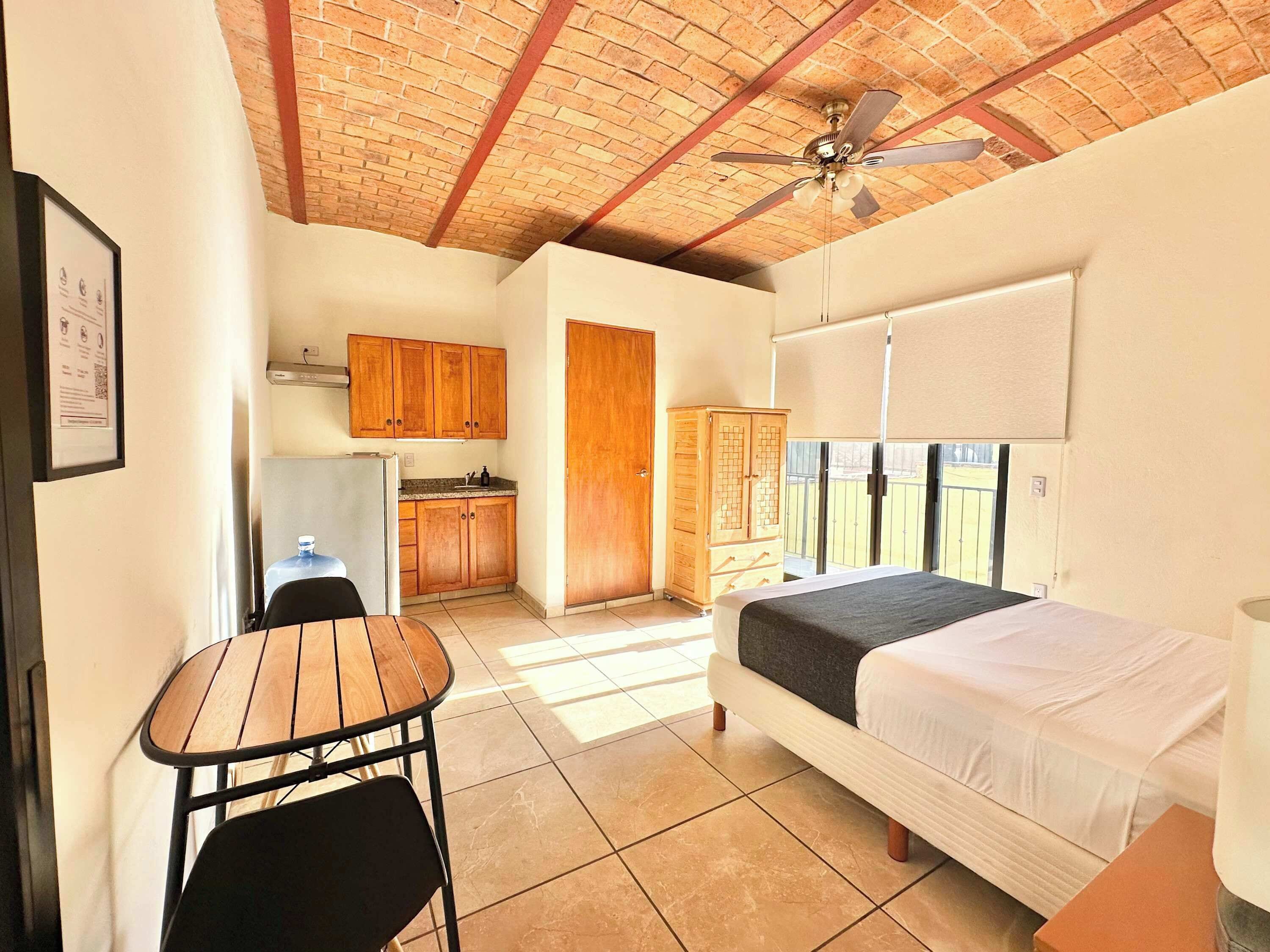 Studio (Unit 7B) | Kostenloses WLAN, Bettwäsche