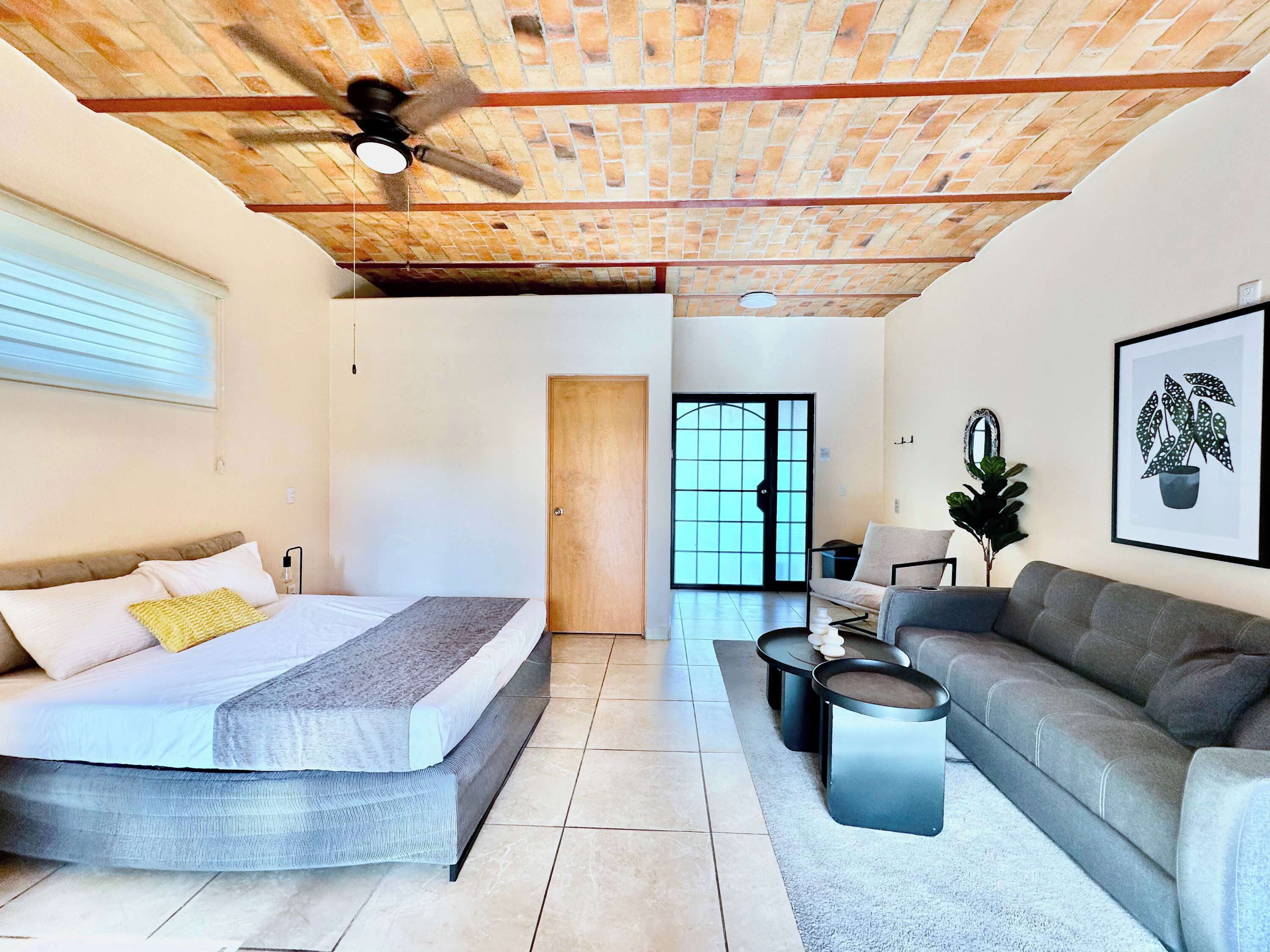 Studio (Unit 1) | Free WiFi, bed sheets