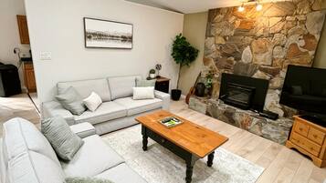 Apartment | Living area