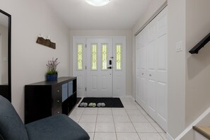Interior entrance - The Forest Pedal House (Squamish)
