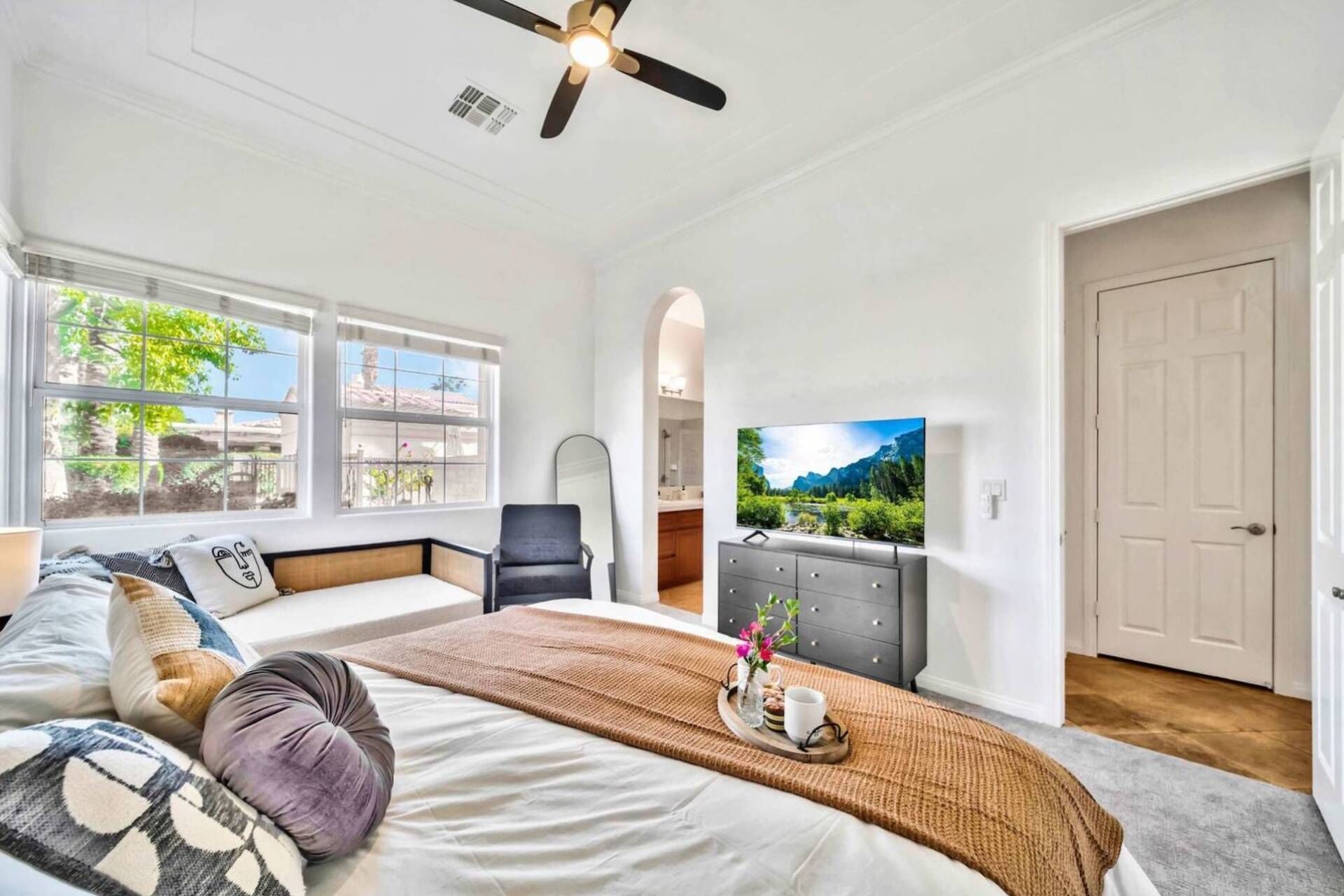 3 chambres, fer et planche à repasser, Wi-Fi