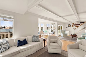 Télévision, espaces bureaux