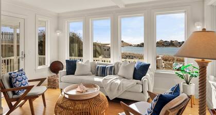 Waterfront, Private Beach, Gorgeous Views!