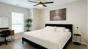 2 bedrooms, desk, iron/ironing board, WiFi