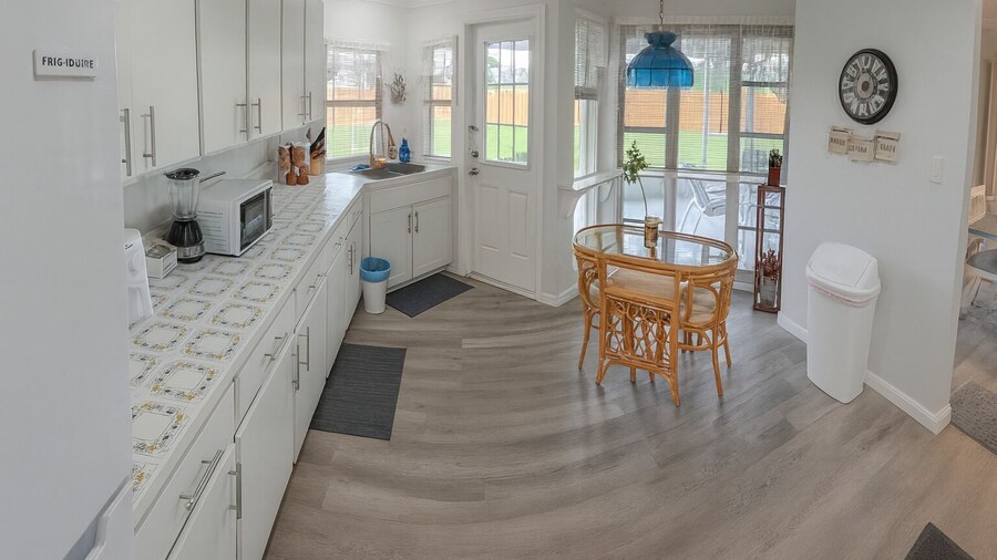 Spacious Family Retreat Port Charlotte