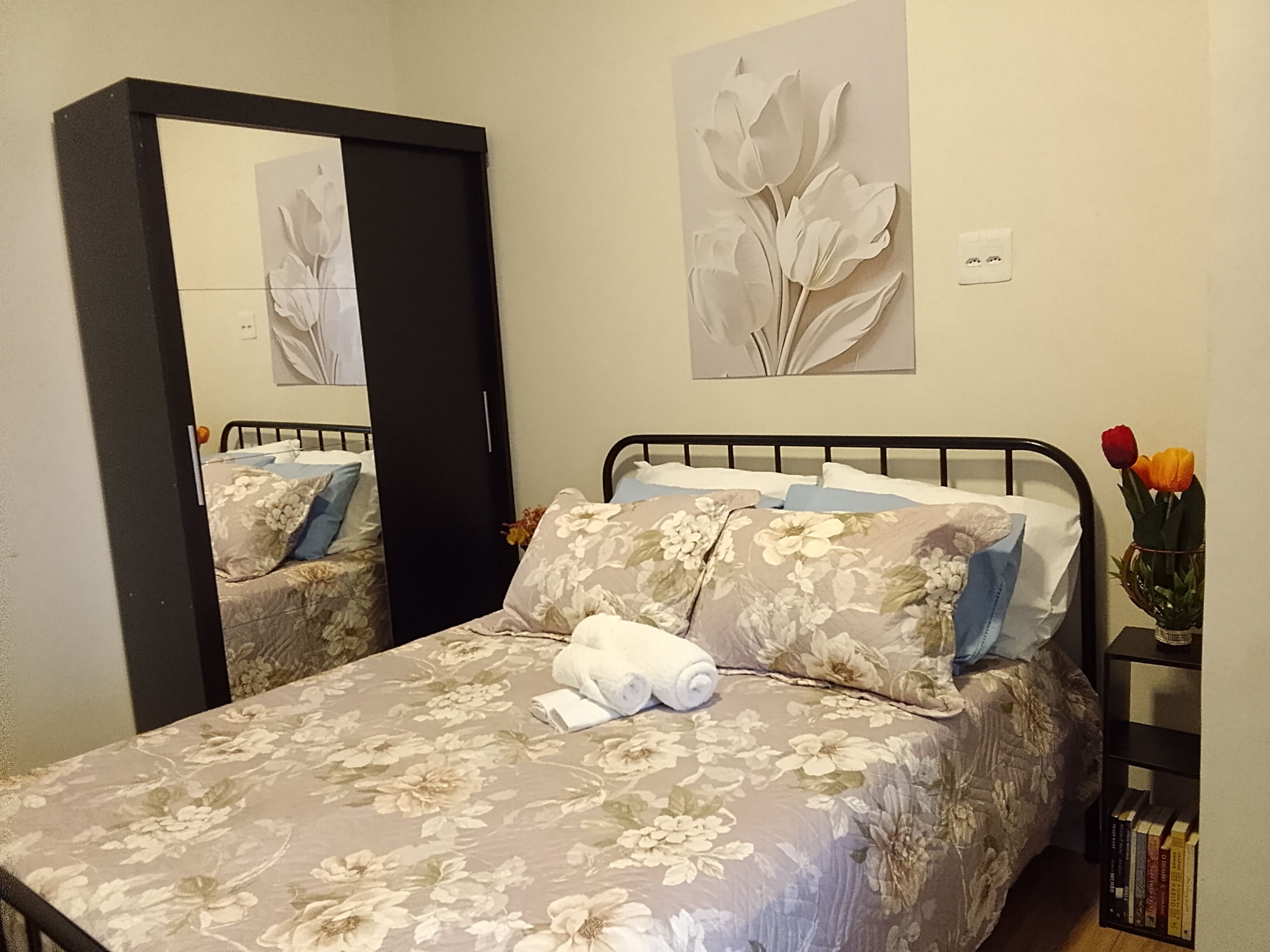 1 bedroom, iron/ironing board, WiFi, bed sheets