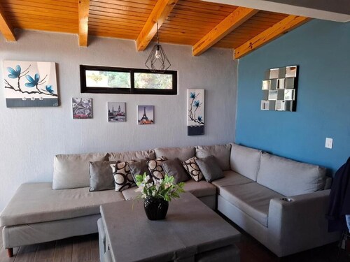 Serene 2-bedroom cabin in charming Mazamitla getaway