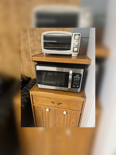 Charming 1-bedroom cabin in Crumpler minutes from HMT's Indian Ridge trailhead